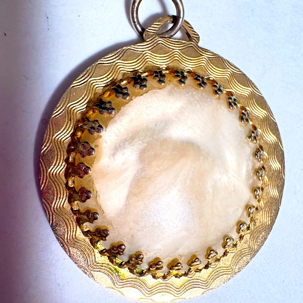 Vintage Gold tone and Cream Wave Pendant